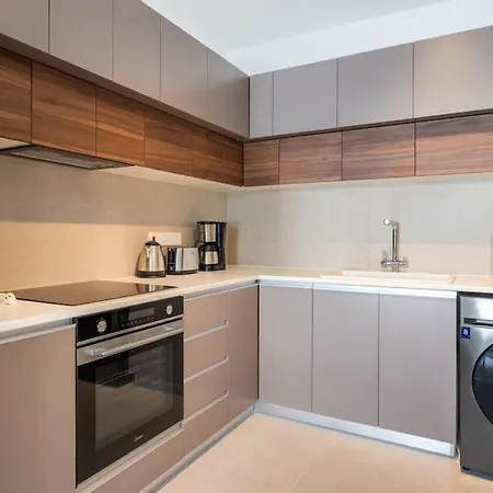 Hazel - 2-bedroom In 公寓 *
